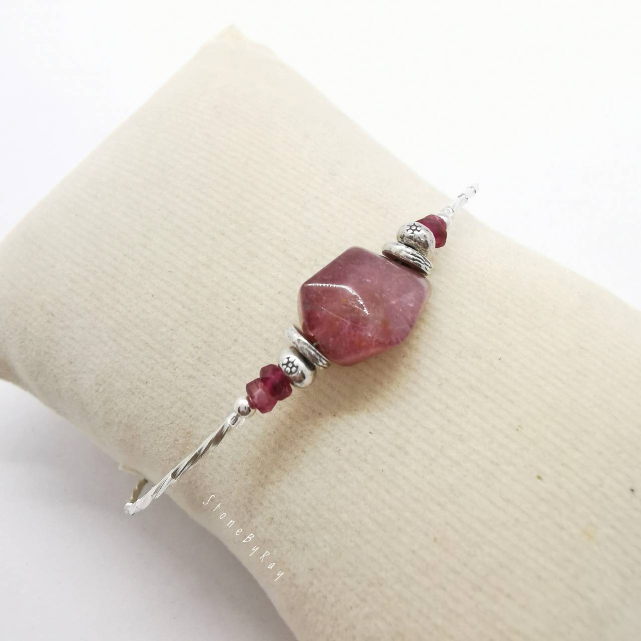 สร้อยข้อมือเงินหินทัวมาลีน Tourmaline