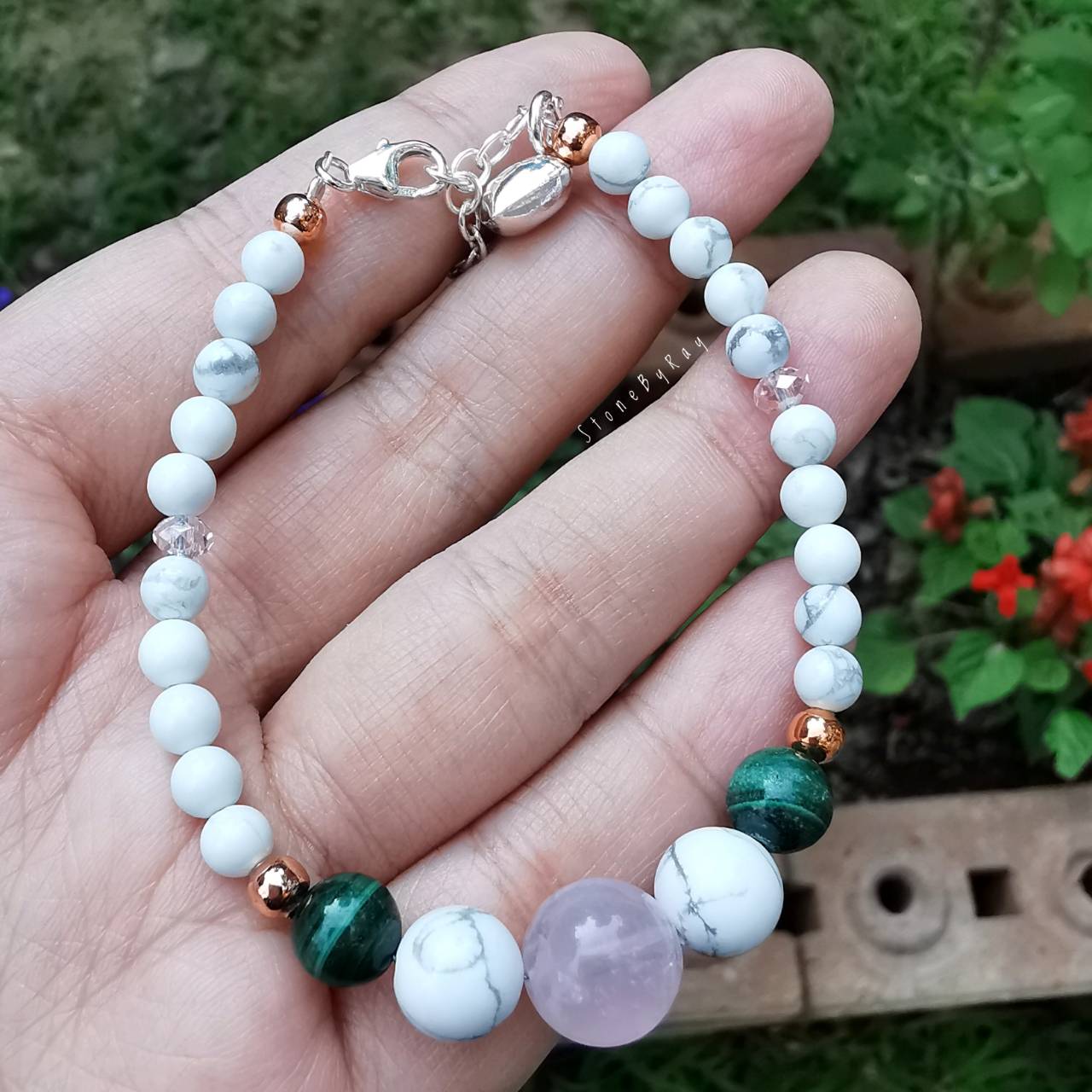 สร้อยข้อมือหินมาลาไคต์,โรสควอตซ์,ฮาวไลท์ Malachite+Rose Quartz+Howlite