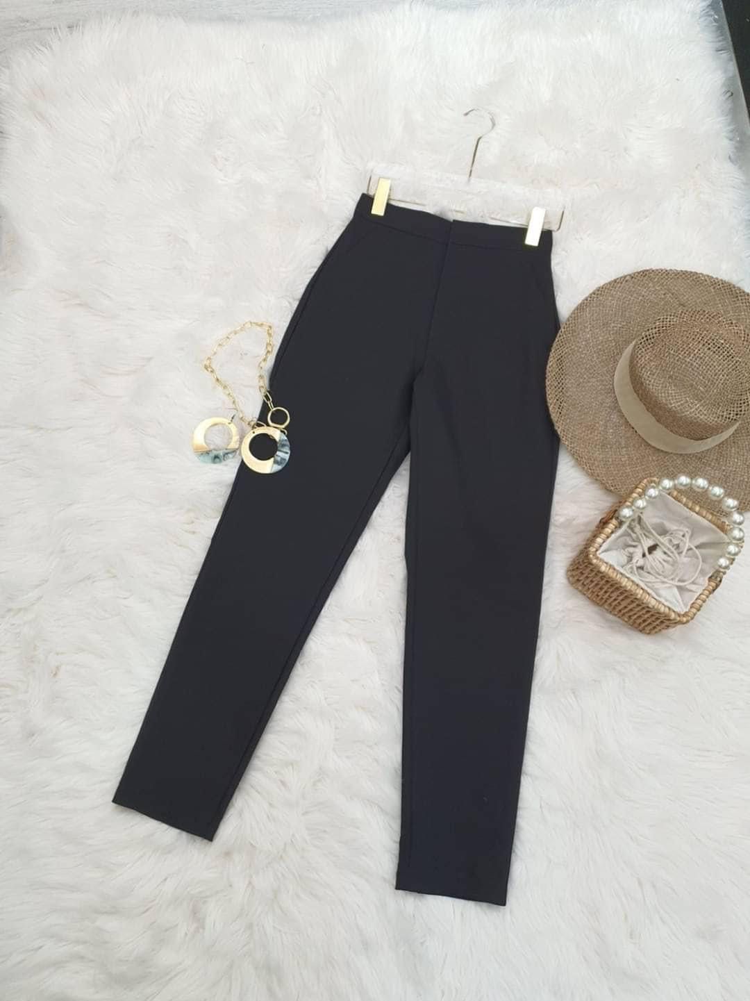 kudapy กางเกงขากระบอกเล็กเดปเอวสูงขา8ส่วน สีขาว สีดำ สีครีมเบจ สีเหลืองเลมอน เนื้อผ้าคอตตอนผสมสเปนใส่สบายค่ะ