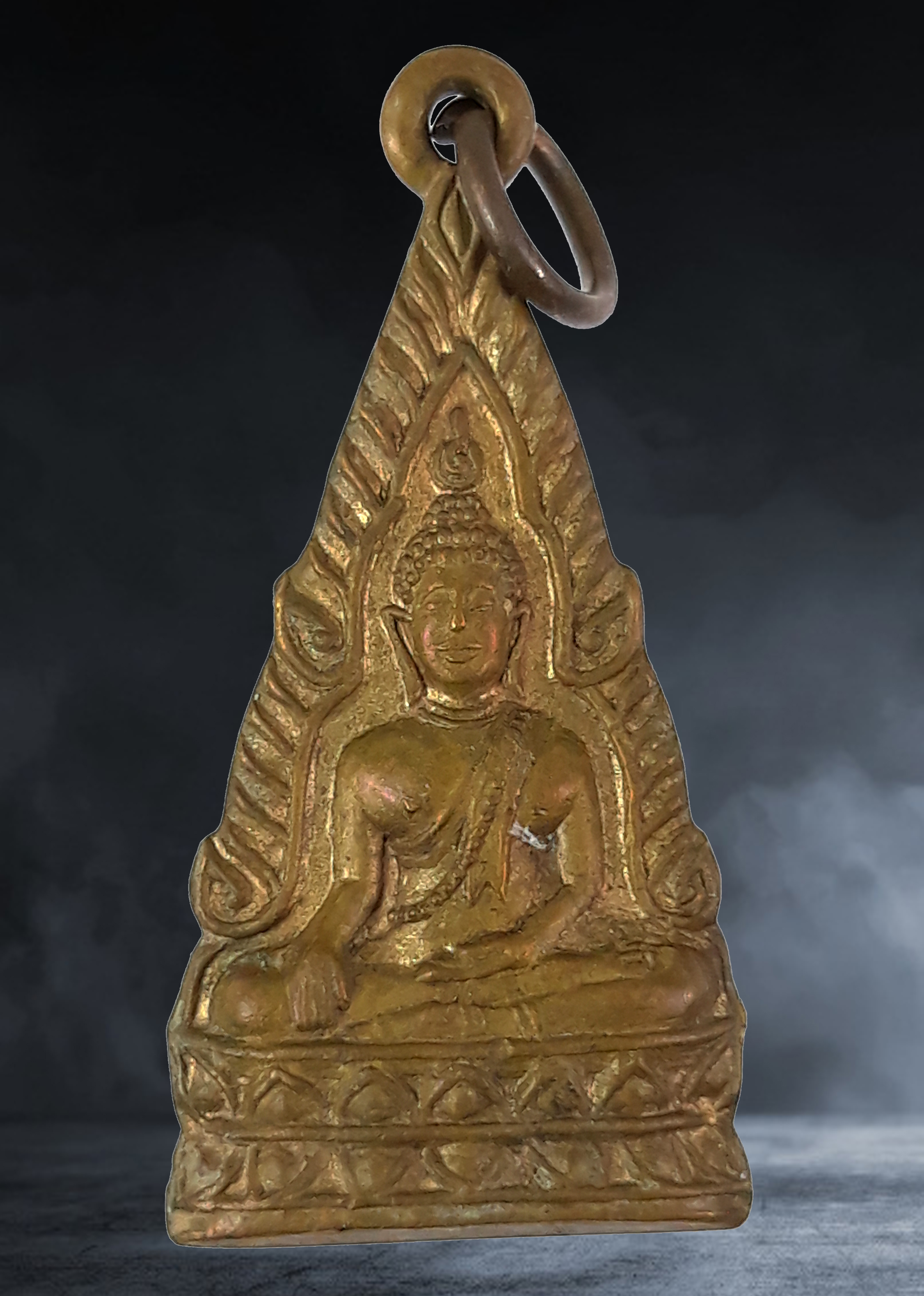 เหรียญ พระพุทธชินราช วัดท่าสะอ้าน จ.ฉะเชิงเทรา เนื้อทองเหลืองกะไหล่ทอง ปี ๒๔๙๖