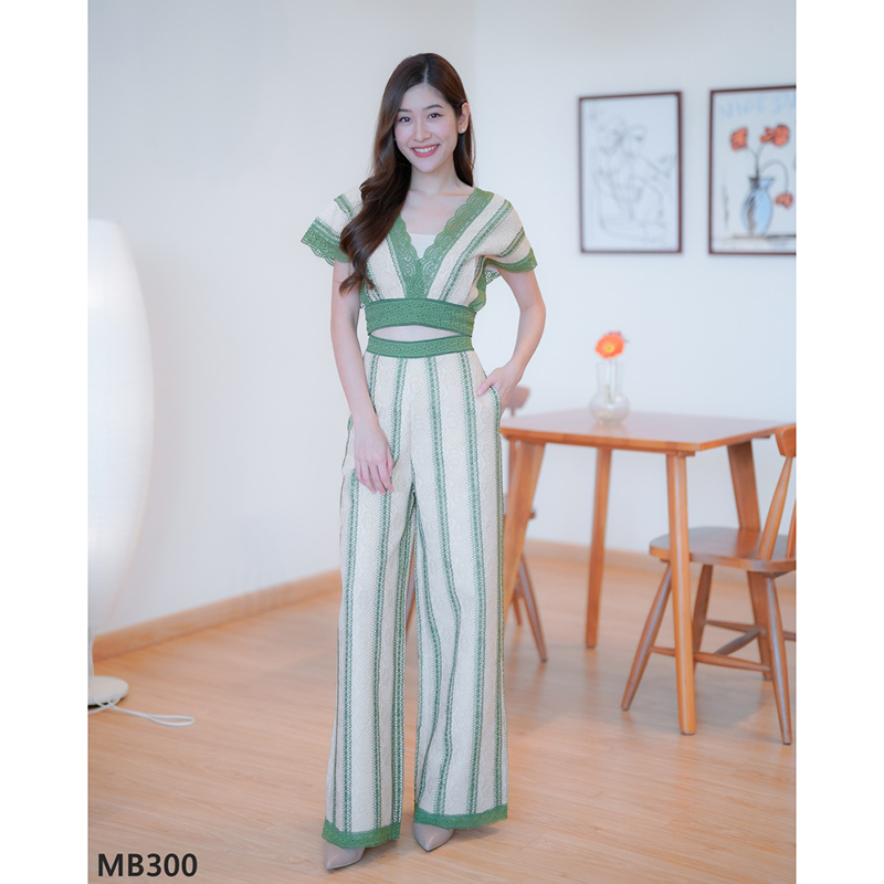 kudapy เซ็ต2 ชิ้น ขายาว ผ้าลูกไม้แขนกุด + กางเกงขายาว สีดำ/สีเขียว ใส่เที่ยว ใส่สบายสวยดูดี