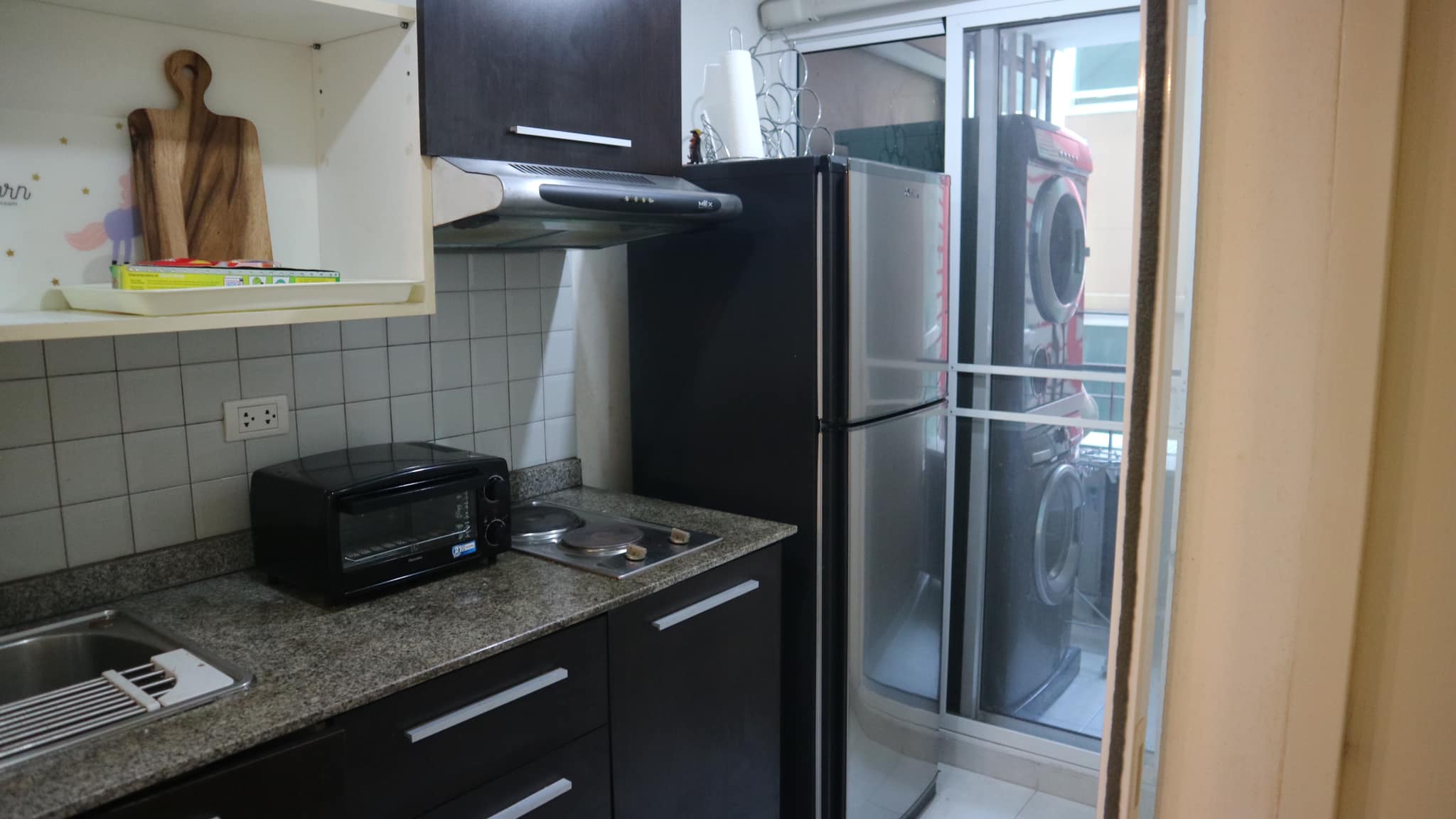 สนใจชมห้องติดต่อได้เลย Line ID: Smile-easy ปล่อยเช่าคอนโด Zenith Place @ Sukhumvit 71/1 (ซีณิธ เพลส แอท สุขุมวิท 71/1) - 1ห้องนอน 1ห้องน้ำ 1ห้องนั่งเล่น - ใกล้ BTS พระโขนง - ขนาดห้อง 40 ตรม. ชั้น 3