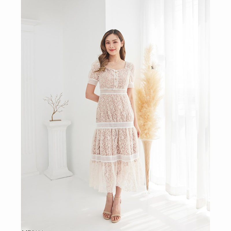 kudapy เดรสยาวสีครีม ลูกไม้ออกงานแขนตุ๊กตาV2 ใส่สบายสวยดูดี ซิปหลัง แต่งกระดุมหน้า ใส่ออกงาน