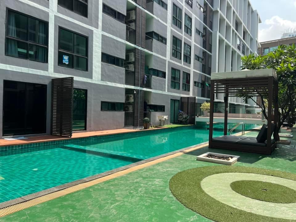 ปล่อยเช่าคอนโด Metro Sky Ratchada (เมโทร สกาย รัชดา) - ห้องตกแต่งครบมีเครื่องซักผ้า - การเดินทาง: MRT ห้วยขวาง