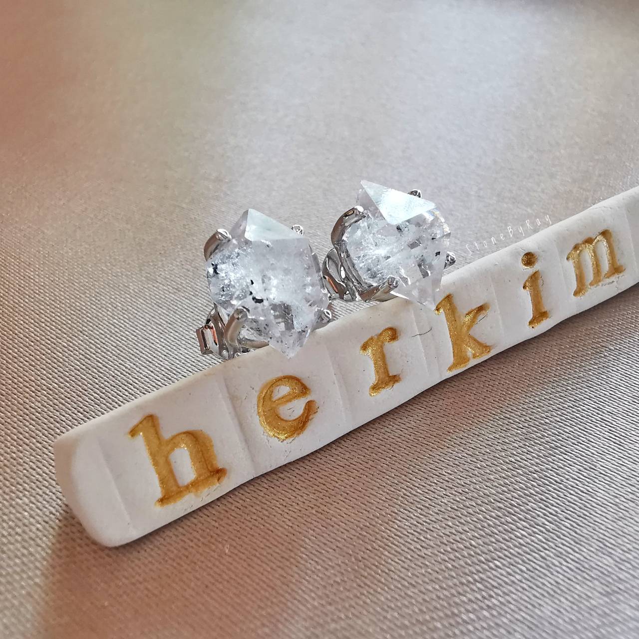 ต่างหูเงินหินเฮอร์คิเมอร์ไดม่อน Herkimer Diamond