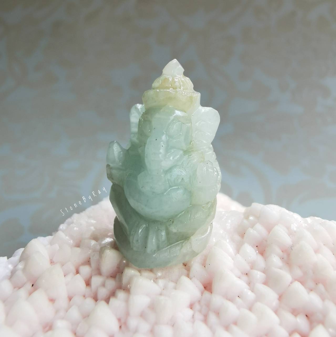หินอความารีนแกะสลักองค์พระพิฆเนศ