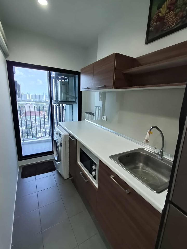 ให้เช่าคอนโด เดอะ ทรี อินเตอร์เชนจ์ (The Tree Interchange) โซนพื้นที่ MRT เตาปูน บางโพ ห้องแบบ 1ห้องนอน / 1ห้องน้ำ / โซนครัวปิด ขนาดห้อง 36 ตรม. ชั้น 21 ตึก A