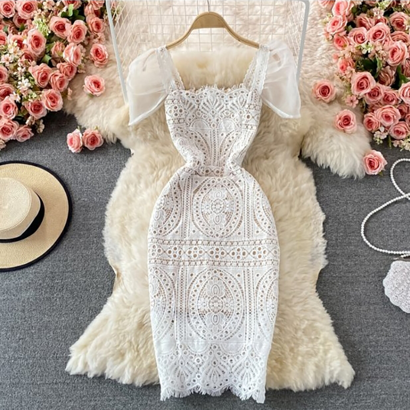 kudapy เดรสสั้นสีขาว ออกงาน ชุดไปงานแต่ง เดรสลูกไม้ ทรงเข้ารูป แนวเรียบหรู สวย ดูดี