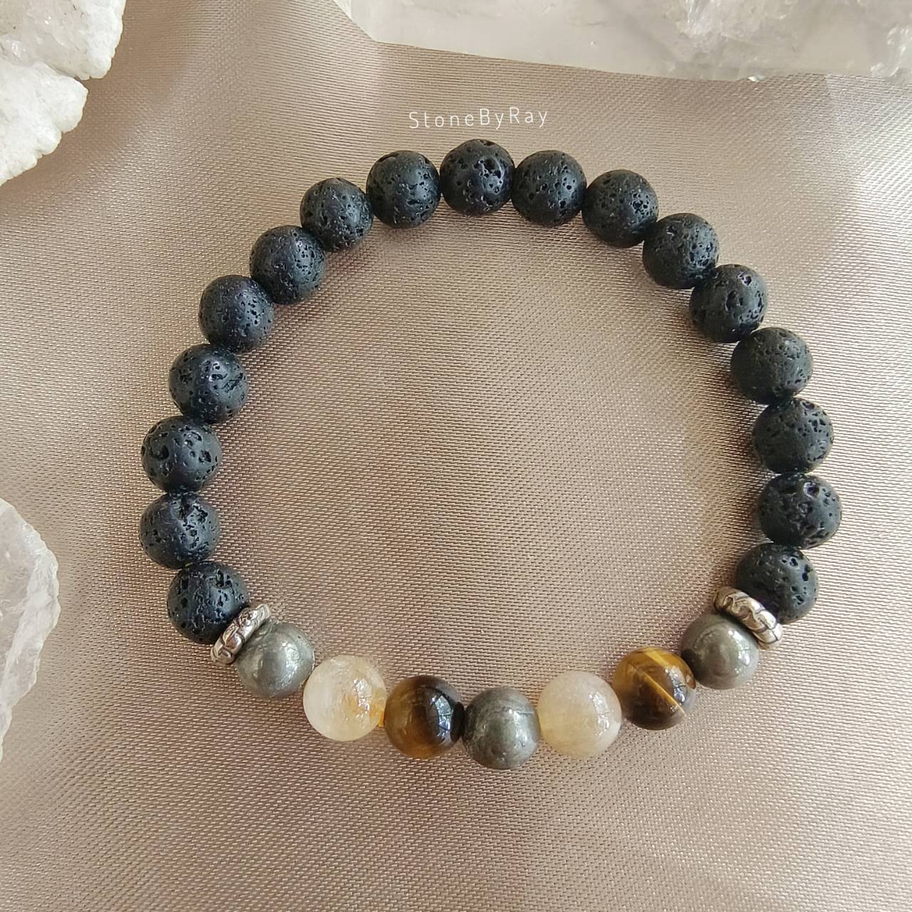 สร้อยข้อมือหินซิทรินร้อยกับไพไรต์หินตาเสือและลาวาสโตน