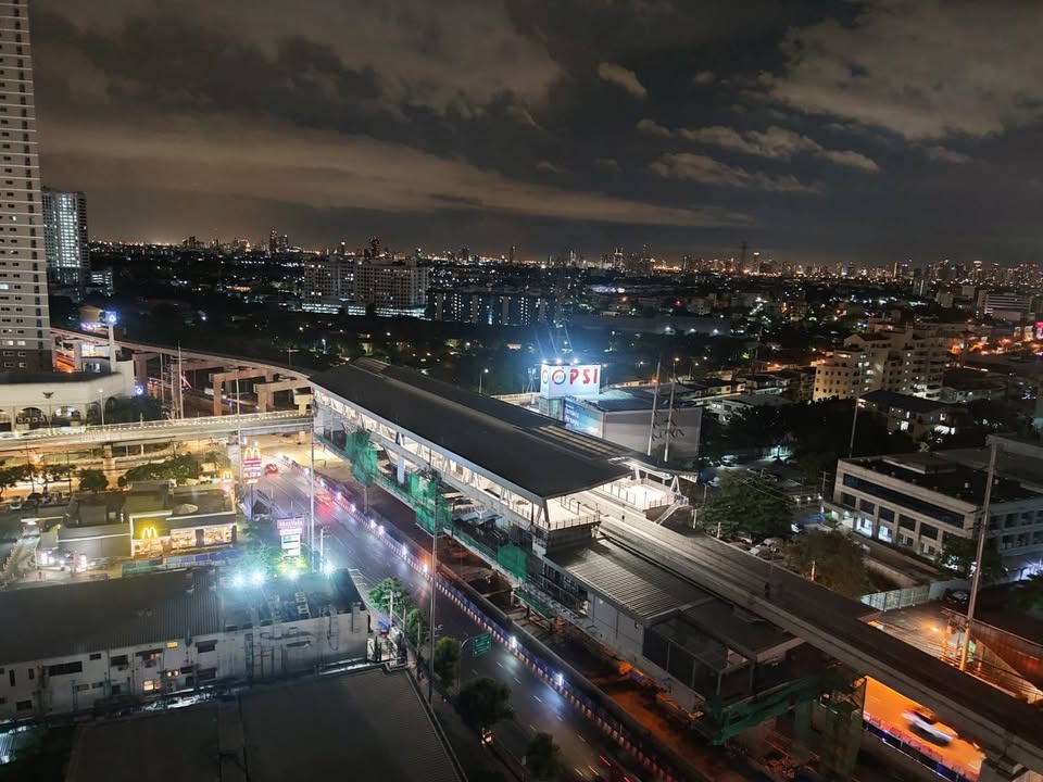 ปล่อยเช่า Lumpini Place Srinakarin Huamark Station (ลุมพินี เพลส ศรีนครินทร์ หัวหมาก สเตชั่น) - โซนพื้นที่ MRT หัวหมาก 1ห้องนอน 1ห้องน้ำ - ขนาดห้อง 23.5 ตรม. ชั้น 17 ตึก A - ให้เช่า 10,000 ต่อเดือน