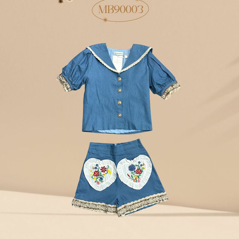 kudapy เซตเสื้อครอปแมทช์กางเกงขาสั้น ผ้ายีนส์ กางเกงแต่งผ้ารูปหัวใจ ปักลายดอก คิ้วท์ไม่ไหวแล้วว สวยๆสุด ใส่ไปเที่ยว ไปคาเฟ่ได้ลุคสาวชิคเวอร์