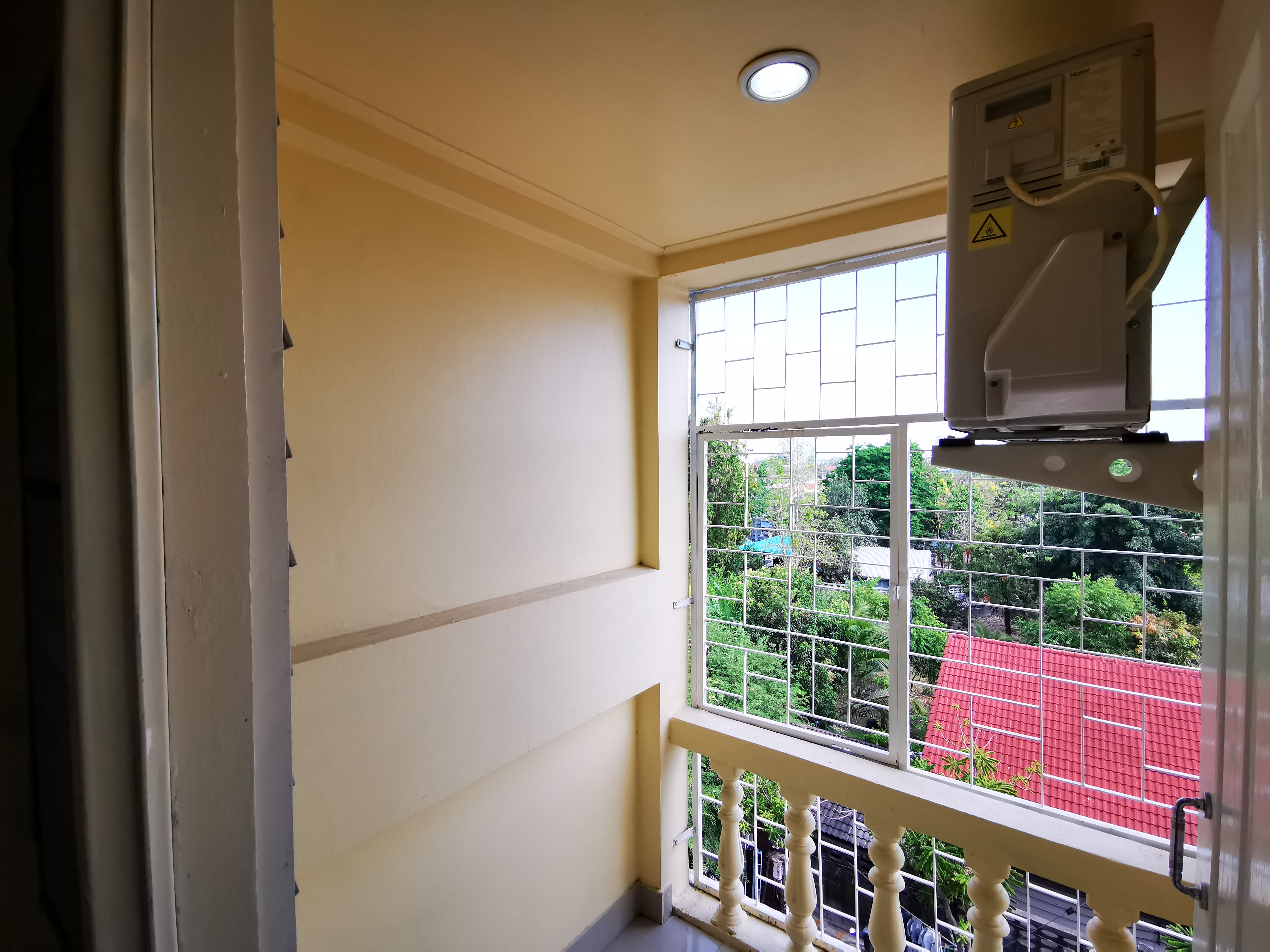 Nirun Condo 5Floor Corner 25 sqm.Bts Bangchak Sukhumvit 93 0909897810