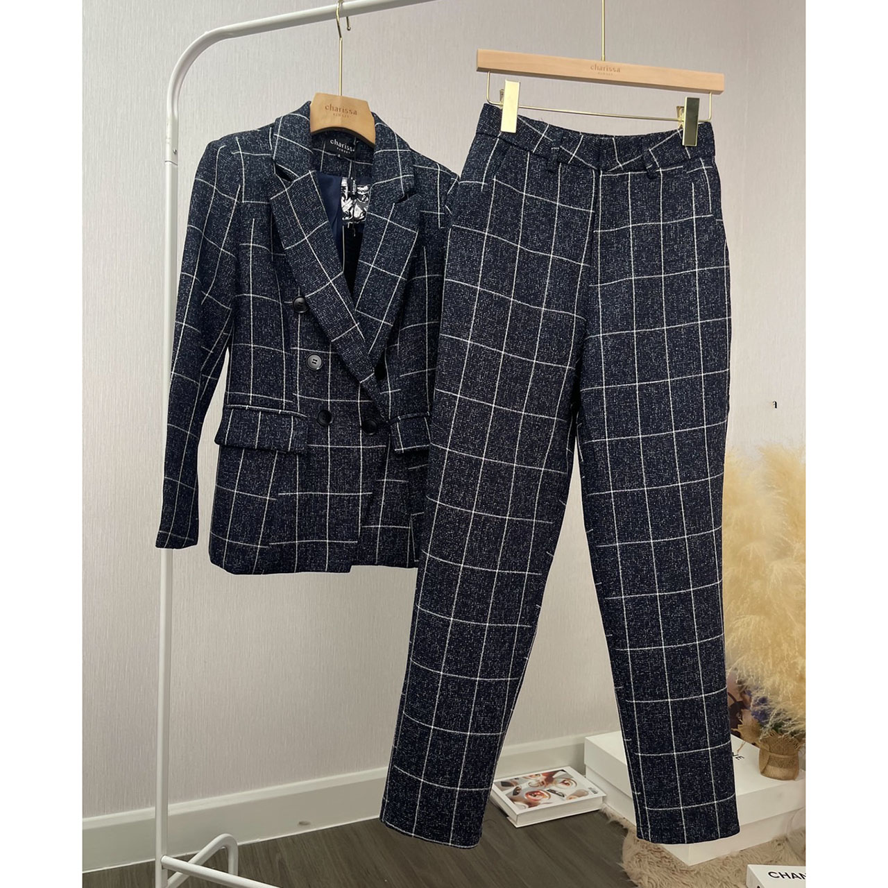 kudapy ชุดเซ็ทเสื้อ Blazer + กางเกงขายาวทรงบอกเล็ก กางเกงซิปตะขอหน้า ใส่สบาย มีซับในเสื้อและกางเกง