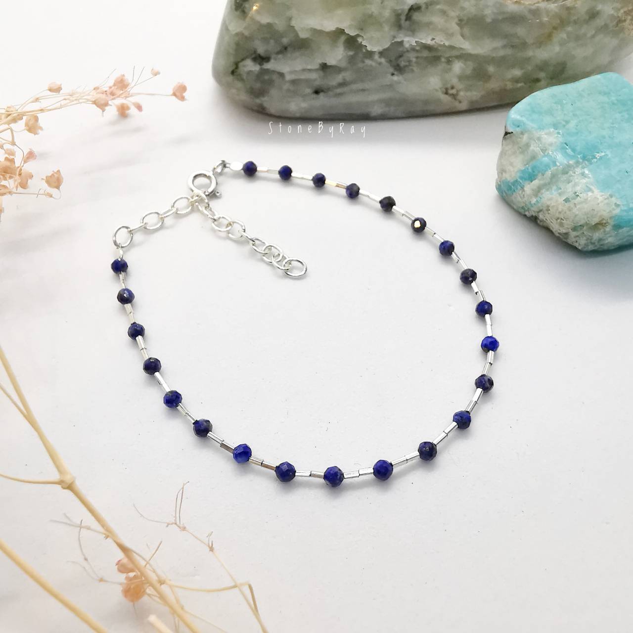 สร้อยข้อมือเงินหินลาพิสลาซูลีเจียรเหลี่ยม Lapis Lazuli