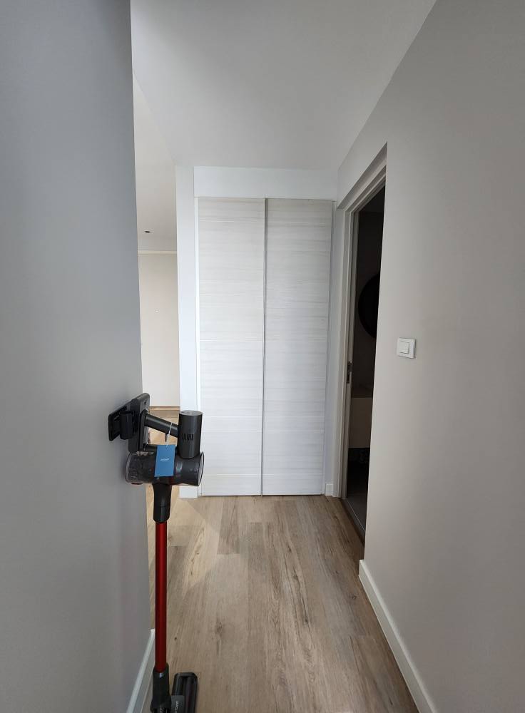 ให้เช่าคอนโด The Room Sathorn - Taksin (เดอะ รูม สาทร - ตากสิน) 2ห้องนอน / 2ห้องน้ำ ขนาด 68 ตรม. ชั้น 7 ค่าเช่า 28,000 ต่อเดือน รถไฟฟ้า BTS โพธิ์นิมิต