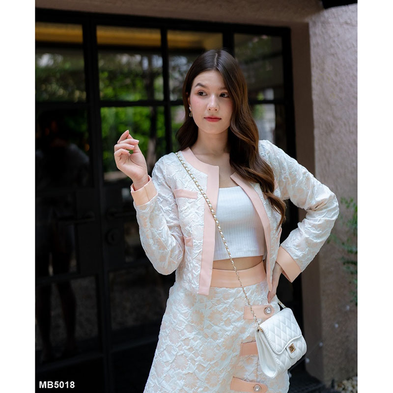 kudapy เซ็ทเสื้อแขนยาวสีครีม/สีเหลือง แต่งขอบมีกระเป๋า+กระโปรงกางเกง