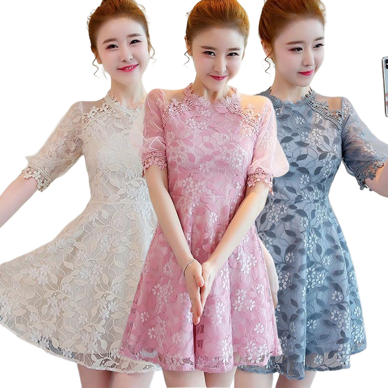kudapy มินิเดรสแขนสั้นสีฟ้าเทา/สีชมพู/สีครีม เดรสคอกลมผ้าลูกไม้ทรงปล่อย ซิบหลัง โชว์ไหล่เบาๆน่ารักค่ะ