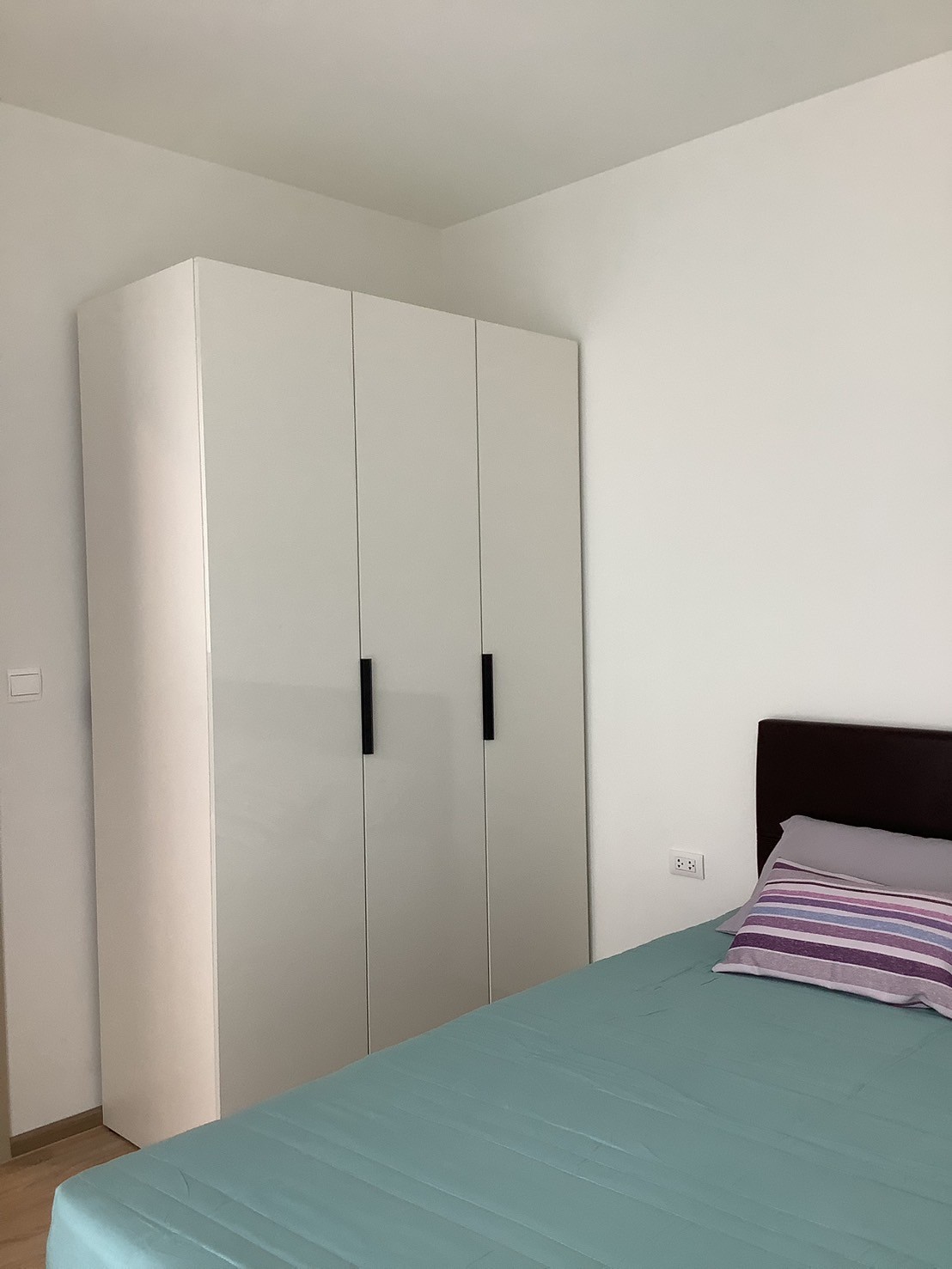 ปล่อยเช่า xt phayathai (เอ็กซ์ที พญาไท) - โซนพื้นที่ BTS พญาไท 1ห้องนอน 1ห้องน้ำ - ขนาดห้อง 34 ตรม. ชั้น 26 ตึก B - ให้เช่า 23,000 ต่อเดือน