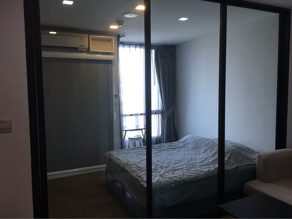 ให้เช่าคอนโด Esta Bliss Ramintra (เอสต้า บลิซ รามอินทรา) Low Rise โซนพื้นที่ MRT เศรษฐบุตรบำเพ็ญ 📍 ห้องแบบ 1ห้องนอน / 1ห้องน้ำ / โซนครัวปิด · ขนาดห้อง 24 ตรม. ชั้น 5 ตึก A