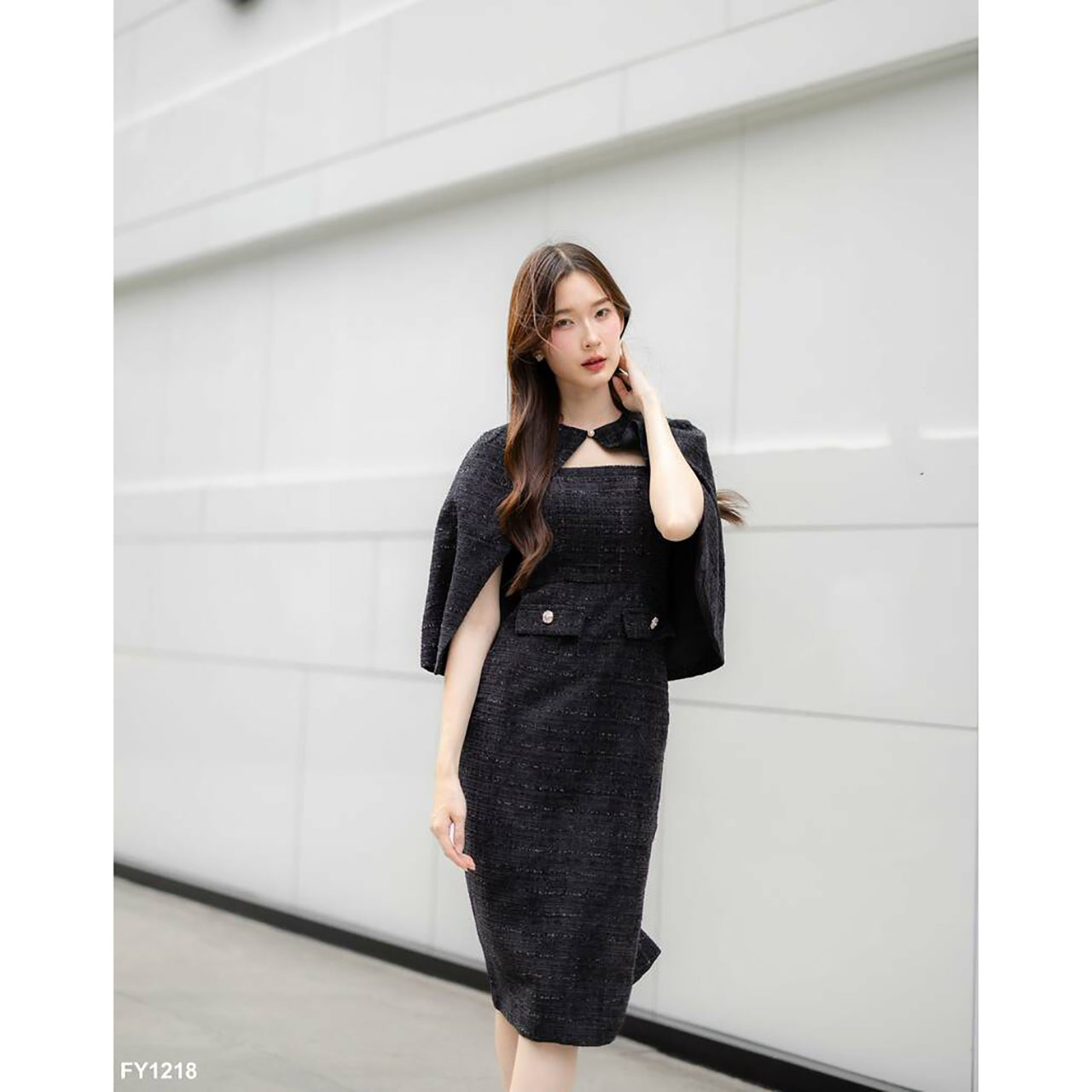 kudapy เดรสสั้น ผ้าทวิต ออกงานพร้อมเสื้อคลุมไหล่ ใส่สวย ดูดี