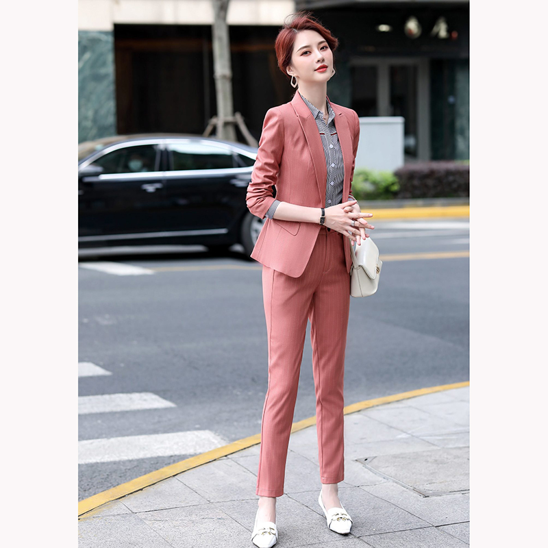 kudapy ชุดสูททำงานผู้หญิงสีแดง อมชมพูลายทางปกป้านพร้อมกางเกง