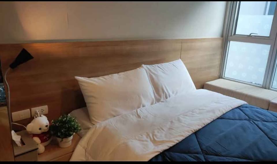 ให้เช่าห้องแบบ 1ห้องนอน 1ห้องน้ำ โซนพื้นที่ BTS อ่อนนุช คอนโด Rhythm Sukhumvit 50 (ริทึ่ม สุขุมวิท 50) ขนาดห้อง 35 ตรม. ชั้น 6 ชั้นเดียวกับส่วนกลาง