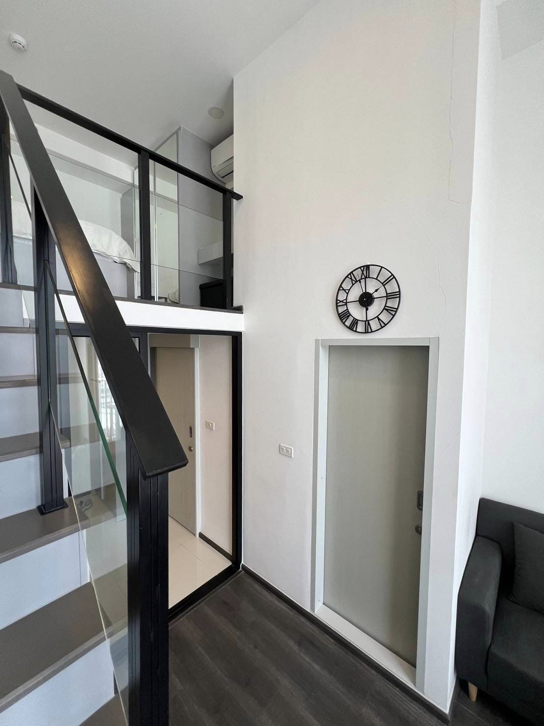 ปล่อยเช่าคอนโด Knightsbridge Space Ratchayothin (ไนท์บริดจ์ สเปซ รัชโยธิน) - Duplex 1ห้องนอน 1ห้องน้ำ 1ห้องนั่งเล่น 1ห้องครัว - ใกล้ BTS พหลโยธิน 24 / ห้าแยกลาดพร้าว / ศรีปทุม เกษตร - ขนาดห้อง 31 ตรม. ชั้น 17