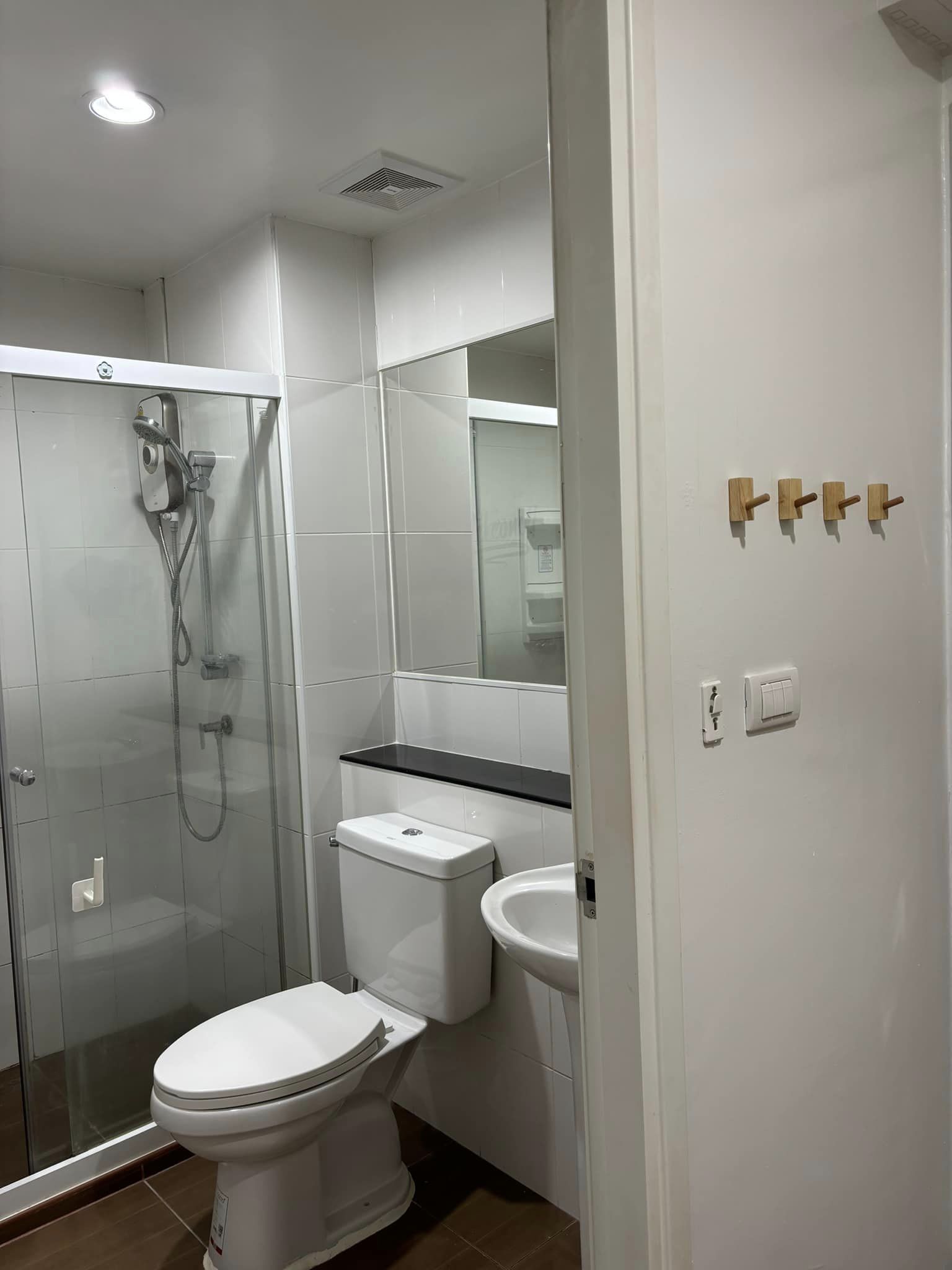 ปล่อยเช่าคอนโด Regent Home Sukhumvit 81 (รีเจ้นท์ โฮม สุขุมวิท 81) - 1ห้องนอน 1ห้องน้ำ 1ห้องนั่งเล่น - ใกล้ BTS อ่อนนุช - ขนาดห้อง 28 ตรม. ชั้น 3 ตึก B