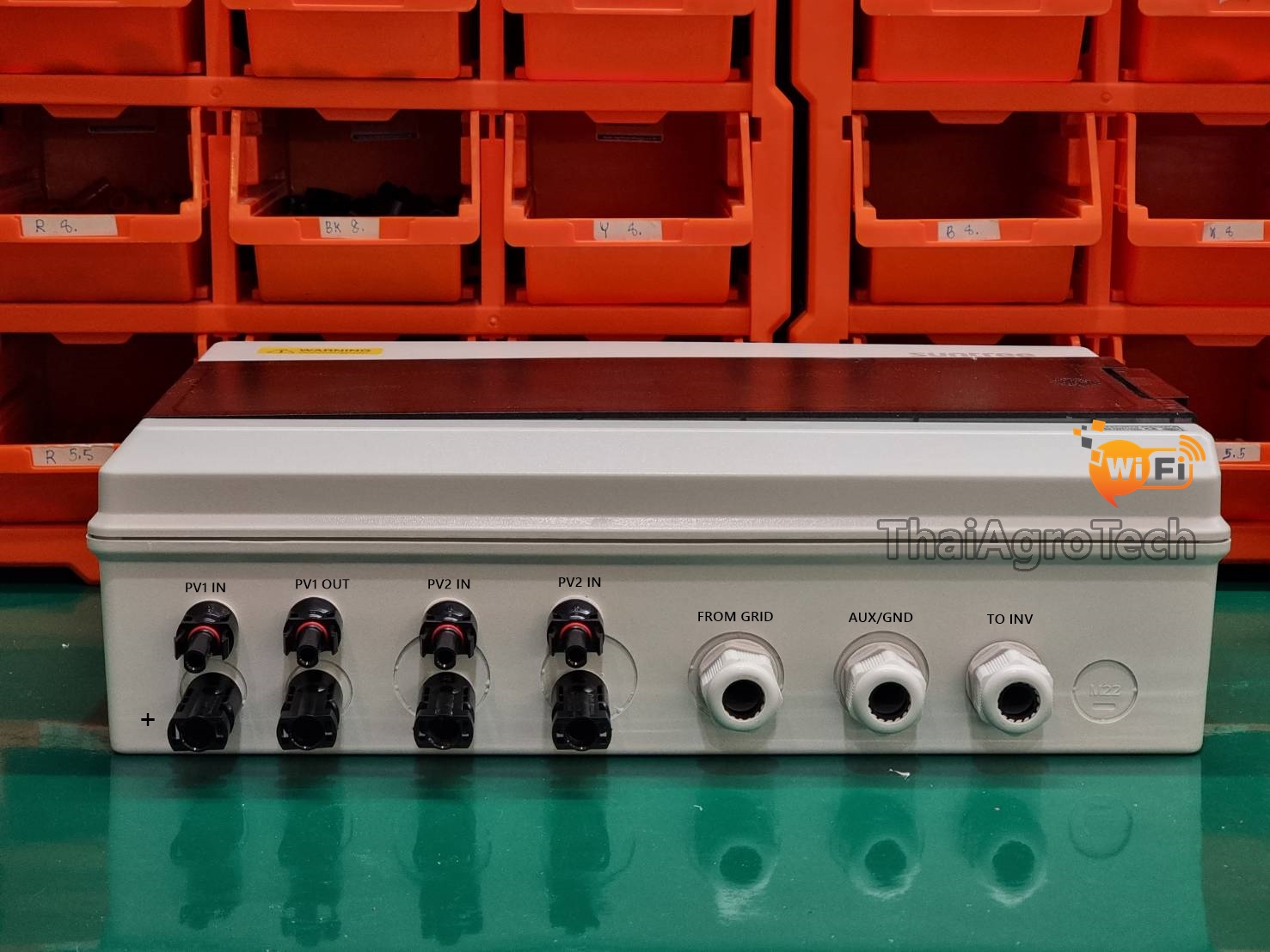 WiFi Smart Switch Electricity Meter AC/DC Combiner 2String, 1Phase Suntree ตู้คอมบายเนอร์สำหรับระบบโซล่าเซลล์ ระบบออนกริดขนาด 3-5กิโลวัตต์ 1เฟส