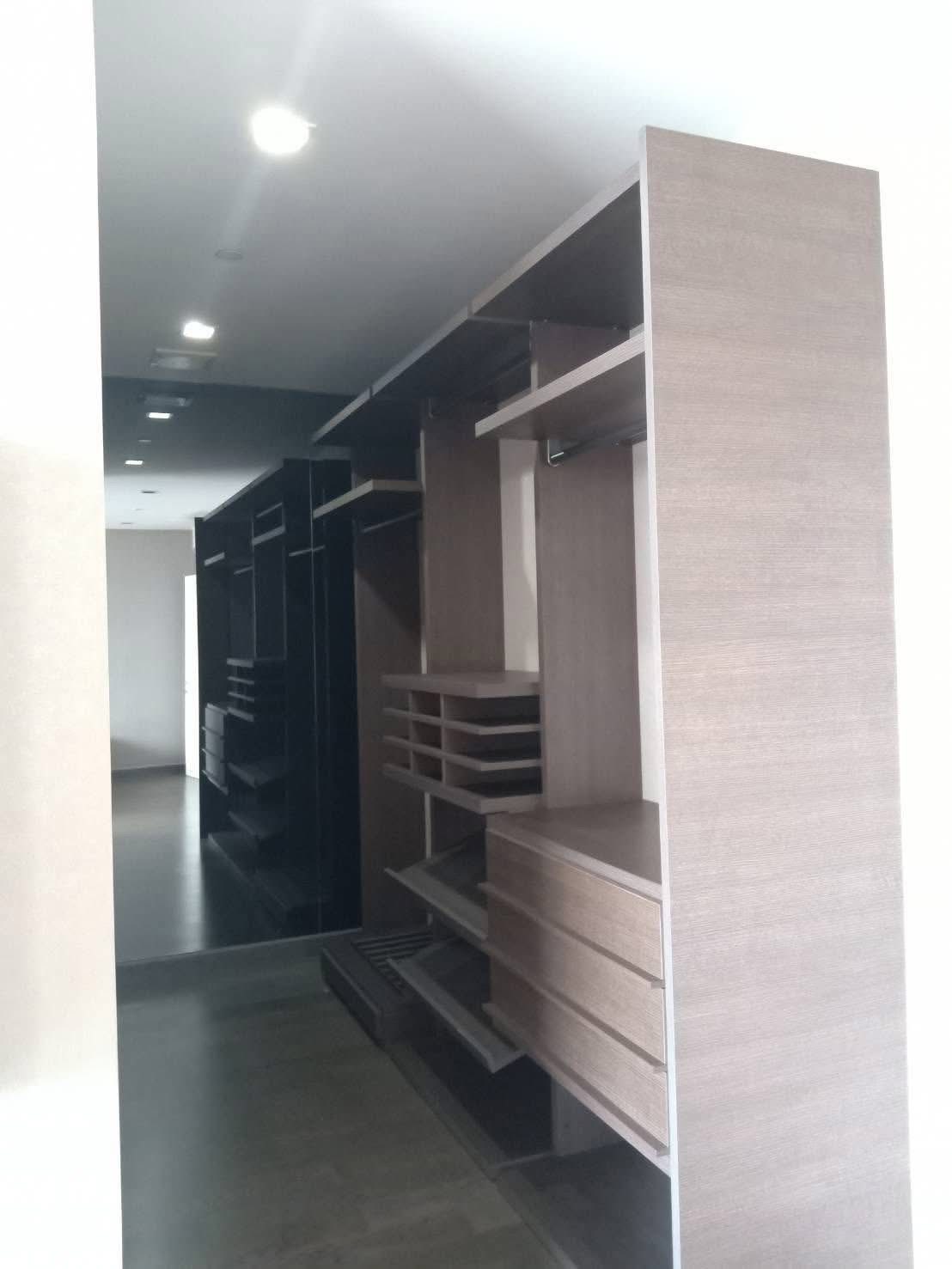 ให้เช่าคอนโด Urbano Absolute Sathon - Taksin (เออร์บาโน่ แอบโซลูท สาทร-ตากสิน) โซน รถไฟฟ้า BTS กรุงธนบุรี ห้องแบบ 3ห้องนอน / 4ห้องน้ำ ขนาดห้อง 165 ตรม. ชั้น 36-37