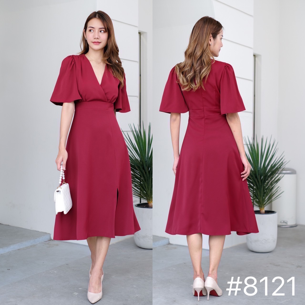 kudapy เดรสยาวสีชมพู แดงไวน์ น้ำตาล ฟ้าคราม เขียวอมเทา คอวีป้ายแต่งจีบใต้อก ไหล่จับจีบแขนทรงกระดิ่ง กระโปรงฟรีสะโพกผ่าหน้า