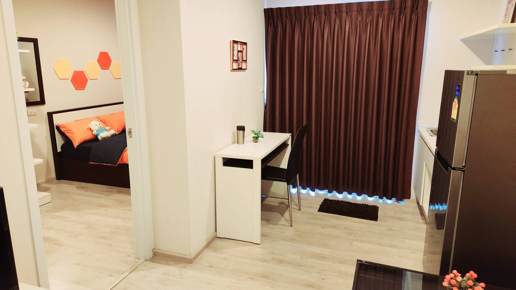 ให้เช่าห้องแบบ 1ห้องนอน 1ห้องน้ำ โซนพื้นที่ MRT สามแยกบางใหญ่ คอนโด Plum Condo Central Station (พลัม คอนโด เซ็นทรัล สเตชั่น) High Rise ขนาดห้อง 25 ตรม. ชั้น 30