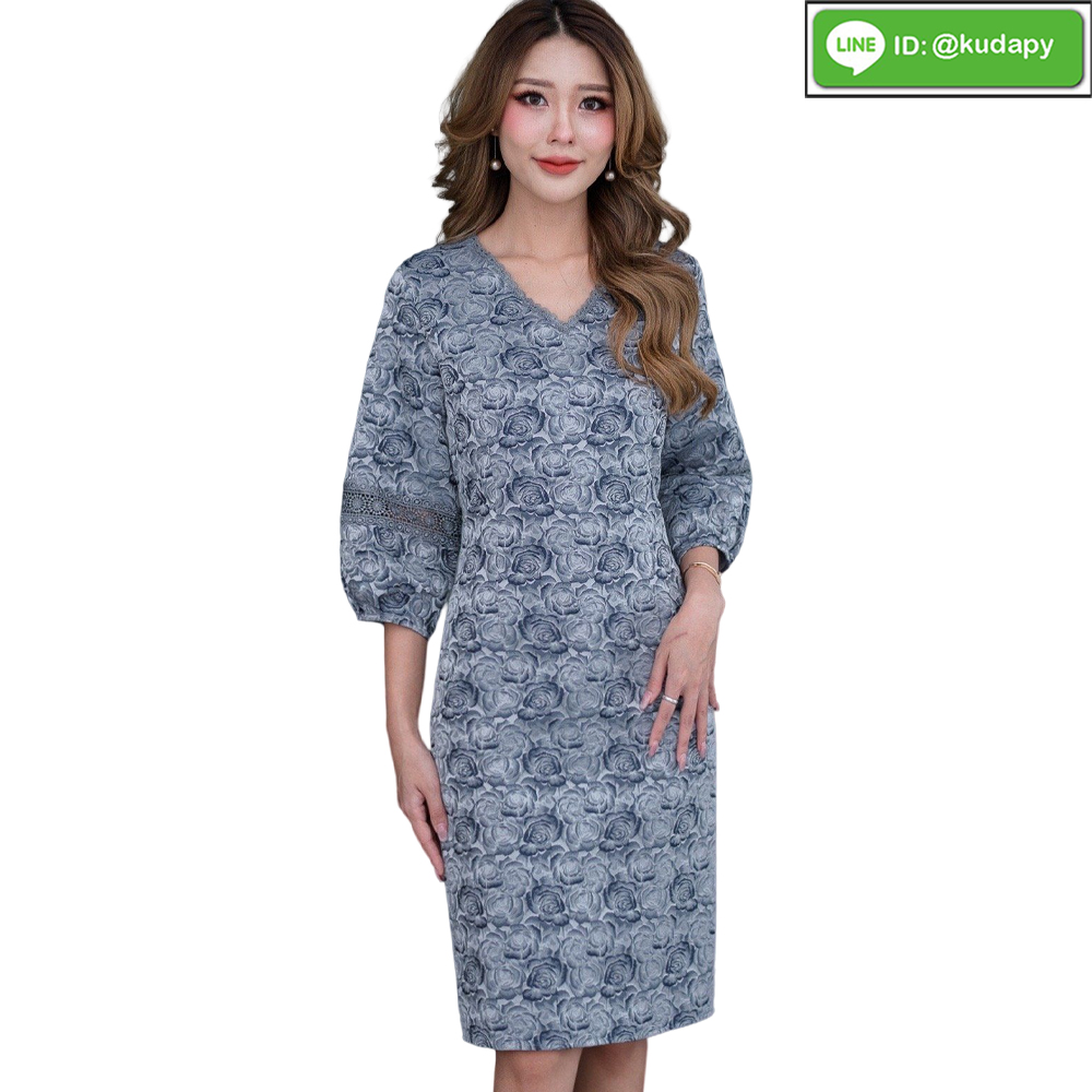 kudapy เดรสสั้นทรงเอลายกุหลาบดอกใหญ่ สีเทากรม สีดำแดง เดรสคอวี แขนสั้นสามส่วนทรงพองน่ารักสุดๆ
