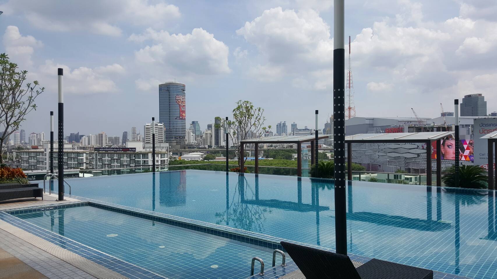 ให้เช่าคอนโด ทีซี กรีน พระราม 9 (TC Green Rama 9) 1ห้องนอน วิวไม่บล็อค