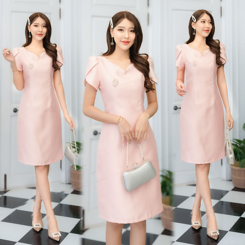 kudapy เดรสสั้นสีพิ้งโกล์ด/สีชมพูกะปิ/สดำ ผ้าไหมญี่ปุ่นอัดกาว คอหัวใจ ทรงแขนทิวลิป ตัวชุดมีซับในให้อย่างดีมาพร้อมซิปซ่อนหลังผ่าหลังเล็กน้อย