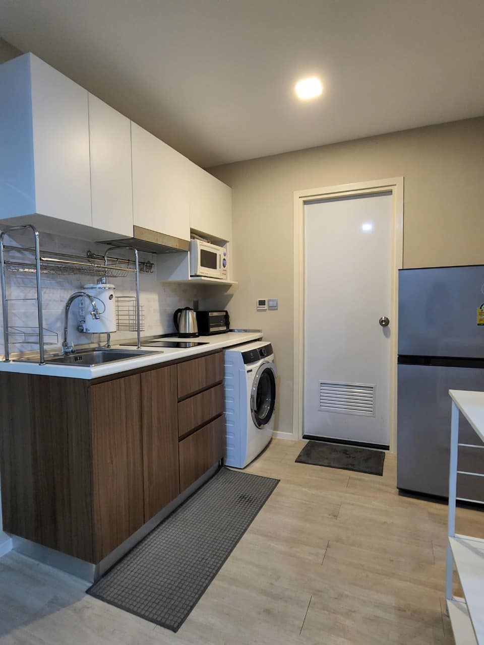 ให้เช่า Atmoz Ladprao 71 (แอทโมซ ลาดพร้าว 71) 1 Bed Plus ชั้น5 พร้อมอยู่