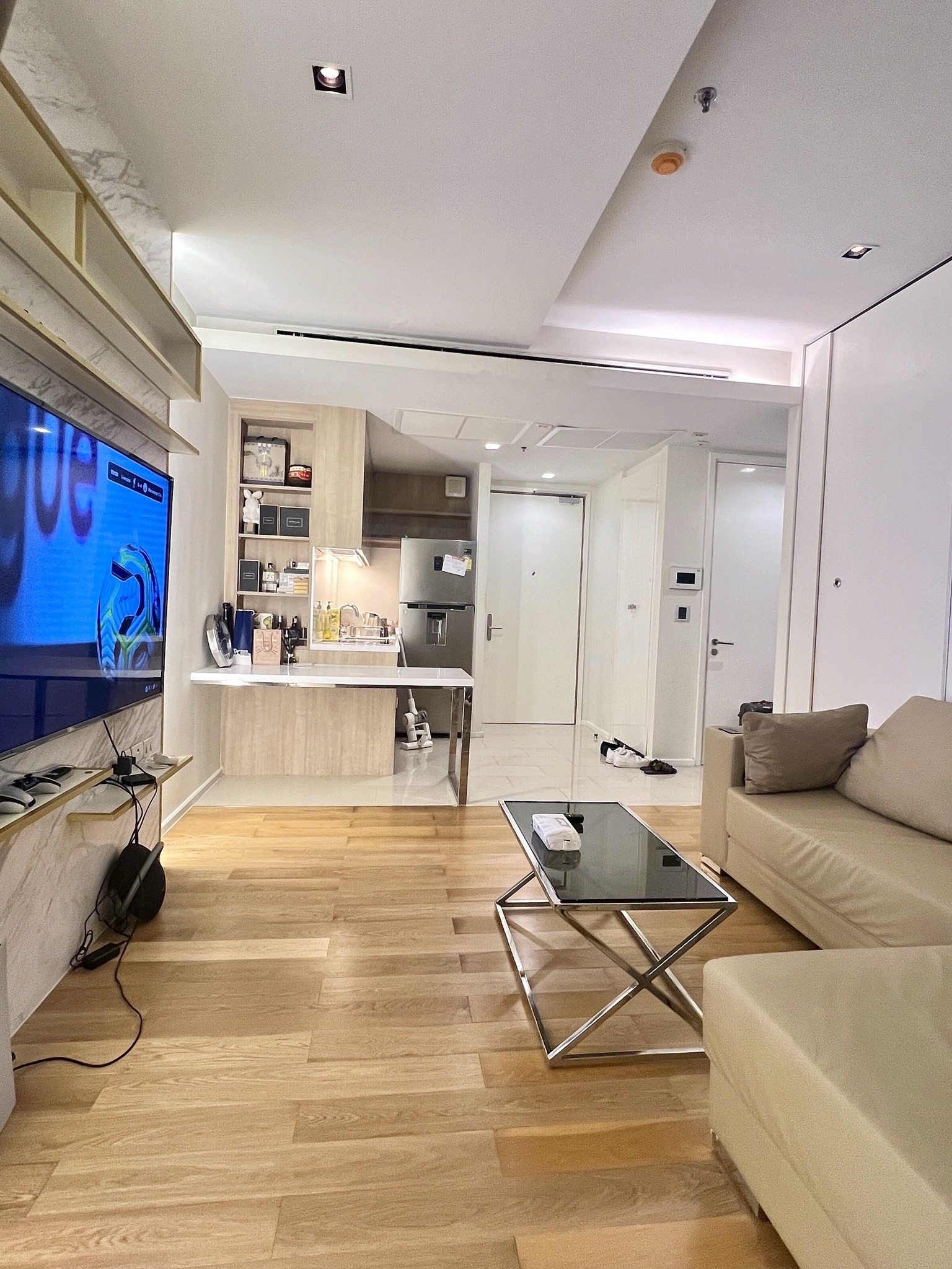 ให้เช่าคอนโด Circle Living Prototype (เซอร์เคิล ลิฟวิ่ง โปรโตไทพ์) - โซนพื้นที่ MRT เพชรบุรี - ห้องแบบ 1ห้องนอน 1ห้องน้ำ - ขนาดห้อง 46 ตรม. ชั้น 21