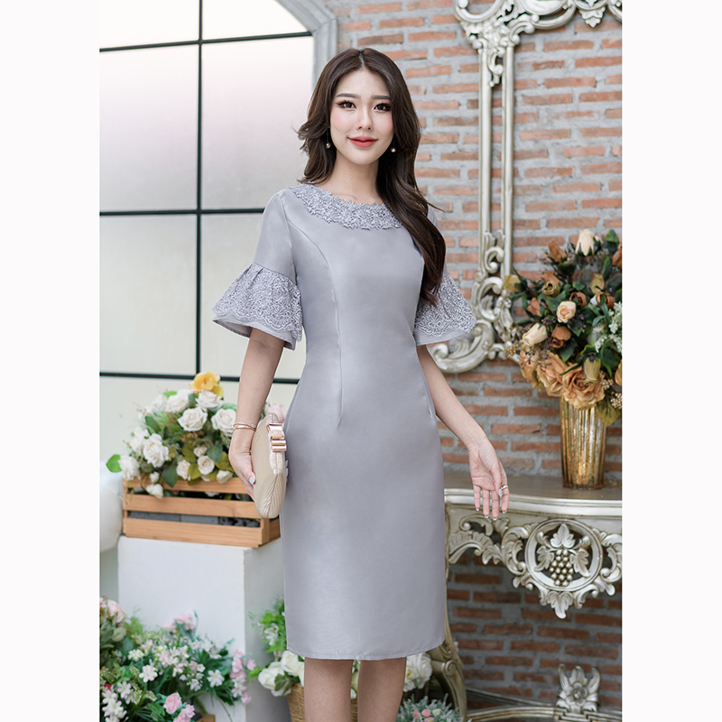 kudapy เดรสสั้นสีทอง/สีเทา ผ้าไหมญี่ปุ่น ช่วงแขนเป็นงานแขนบานทรงกระดิ่งใส่จริงสวยหรูหราทรงกำลังดี