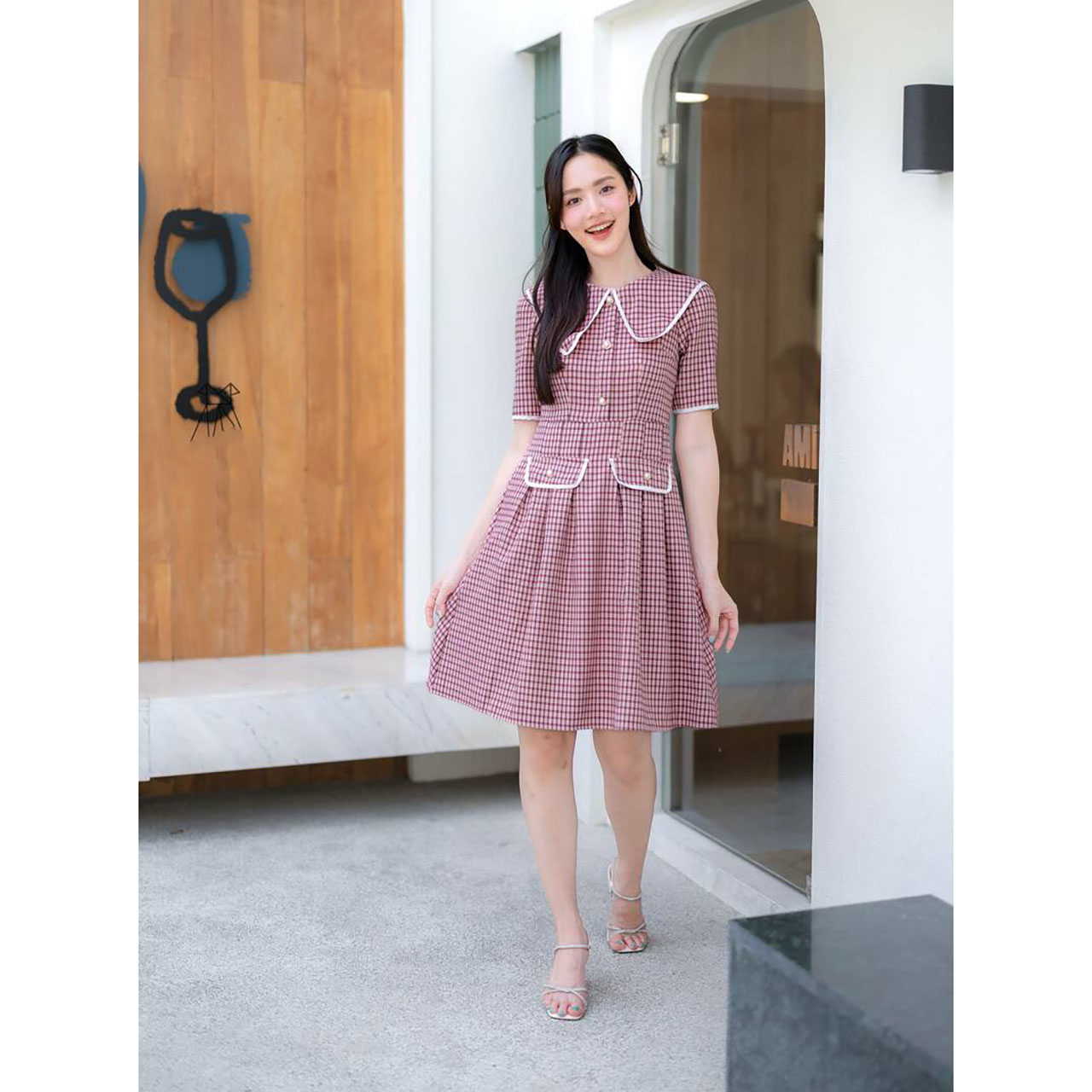 kudapy เดรสสั้นสีสีเหลือง/สีกรม/สีชมพู คอปกลายสก็อตแขน 3 ส่วน ใใส่เที่ยวสวยดูดี น่ารัก