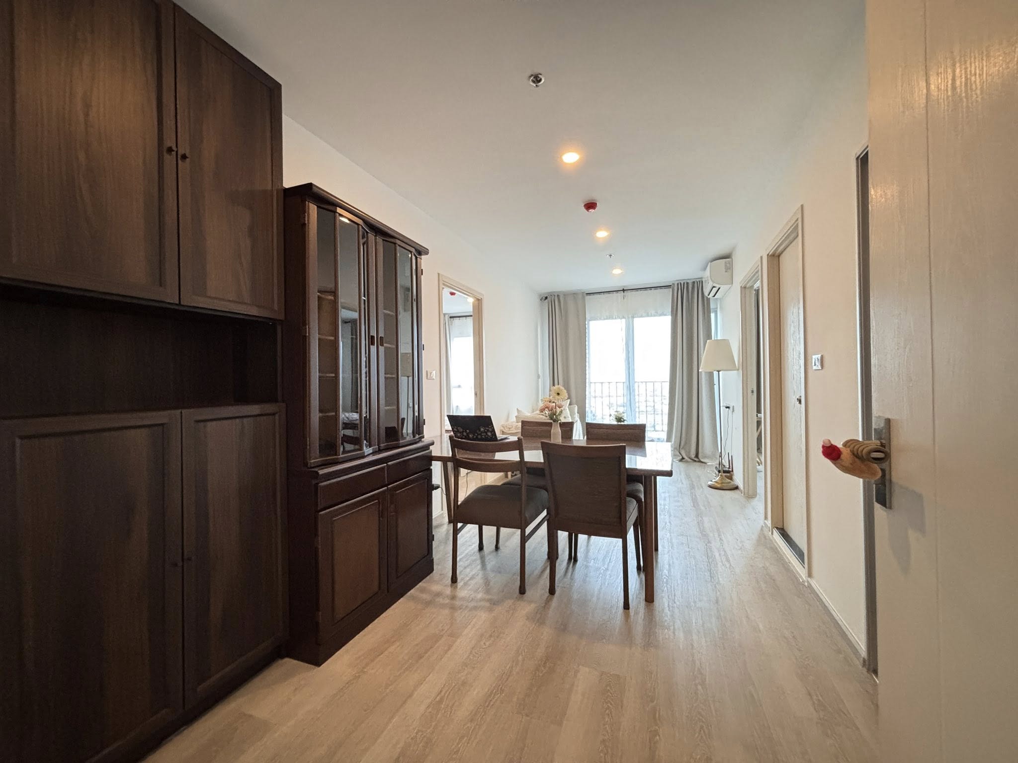 ให้เช่าคอนโด Elio Sathorn – Wutthakat (เอลลิโอ สาทร-วุฒากาศ) High Rise โซนพื้นที่ BTS วุฒากาศ 📍 ห้องแบบ 2ห้องนอน / 2ห้องน้ำ / โซนครัวปิด · ขนาดห้อง 59 ตรม. ชั้น 32