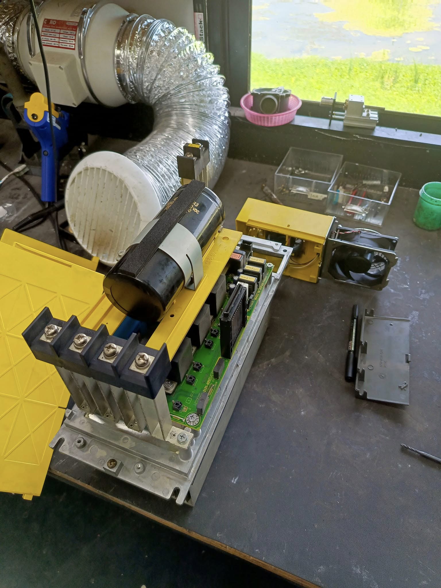 ซ่อม FANUC FANUC A06B-6220-H022#600 SPINDLE DRIVE