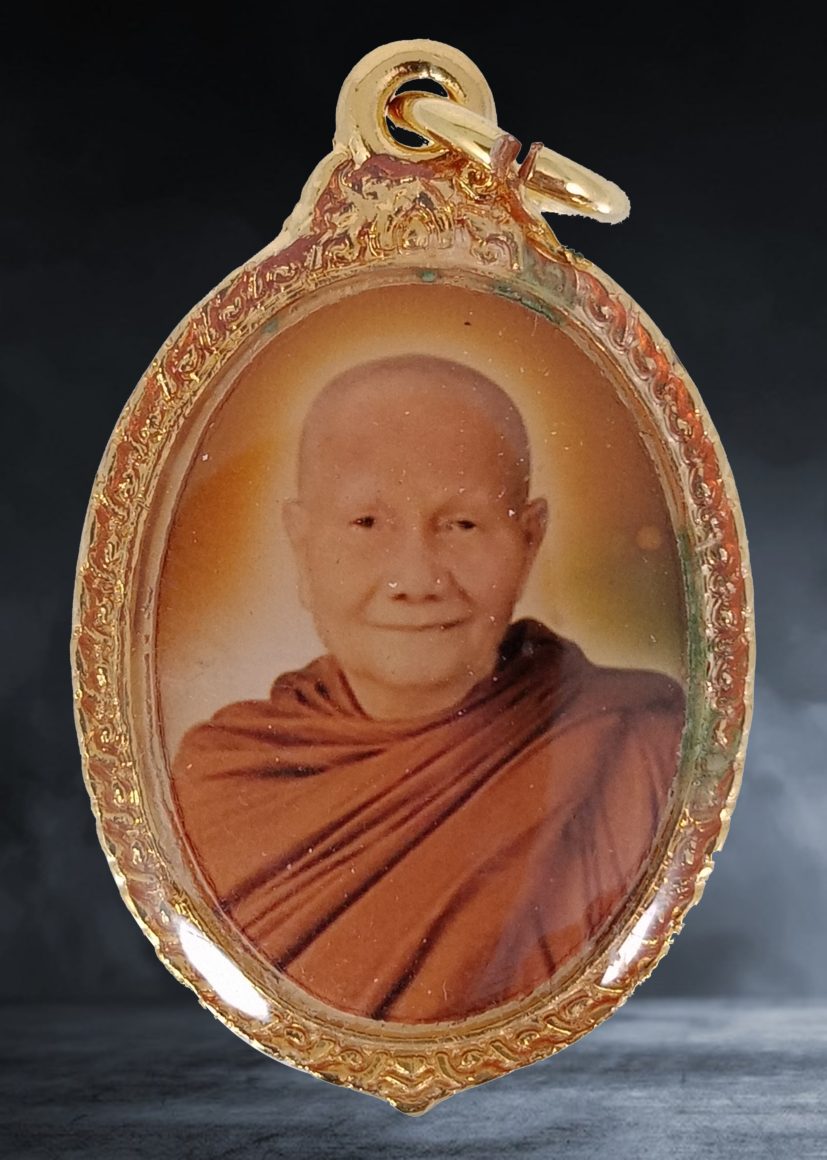 ล็อคเก๊ต หลวงพ่อจรัญ วัดอัมพวัน จ.สิงห์บุรี รุ่นฉลองอายุวัฒนมงคล ๘๔ ปี ปี ๒๕๕๔