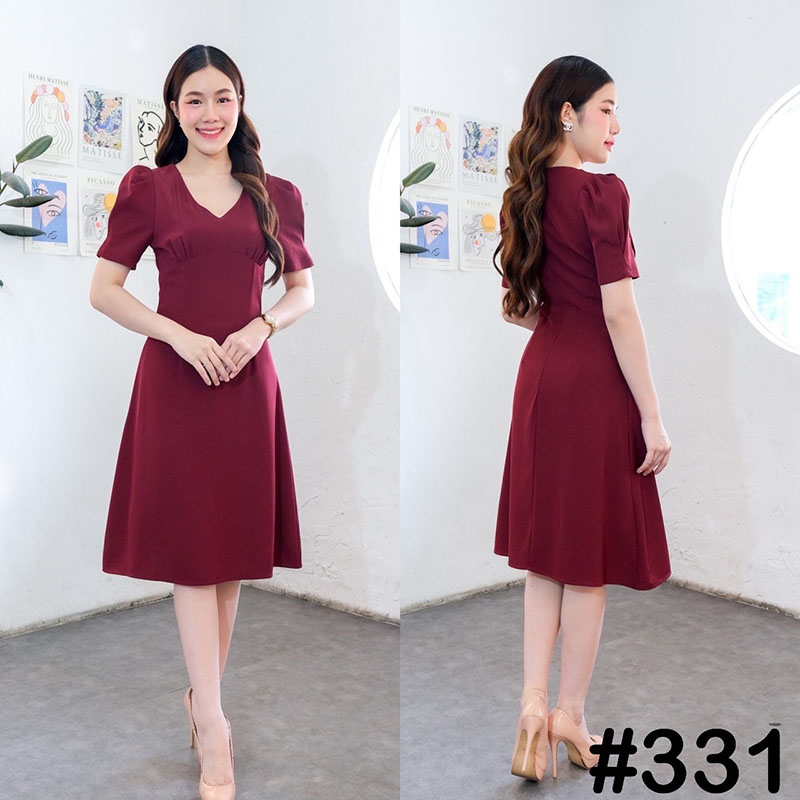 kudapy kudapy เดรสสั้นสีเขียวพิตาชิโอ/สีฟ้าอมเทา/สีแดง คอวี ดีเทลจีบแขนตุ๊กตา เอวตีเกร็ดหน้า ใส่แล้วมีช่วงเอวยาว วัยรุ่น วัยทำงาน