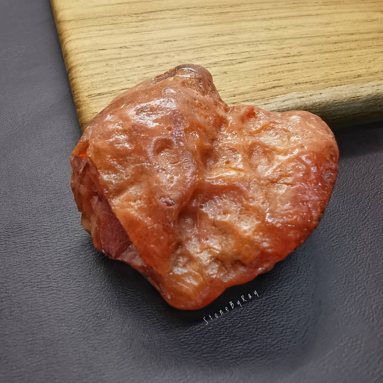 หินคาร์เนเลี่ยนก้อนธรรมชาติCarnelian
