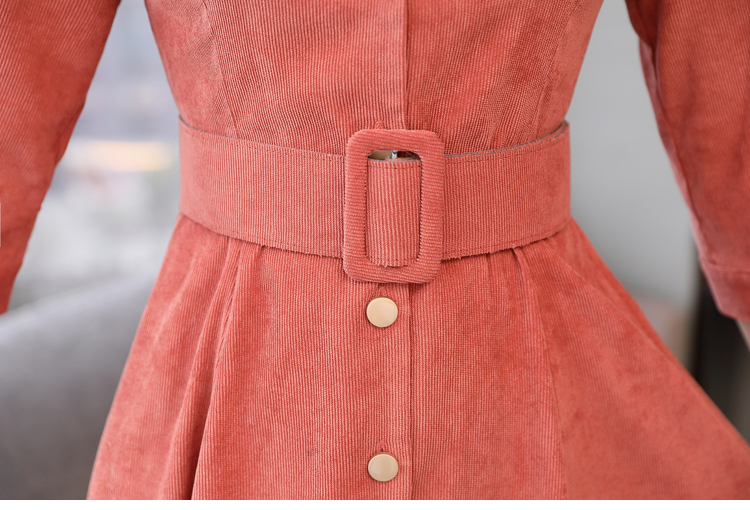 ชุดเดรสสีอิฐ ผ้าลูกฟูก แขนยาวสี่ส่วน