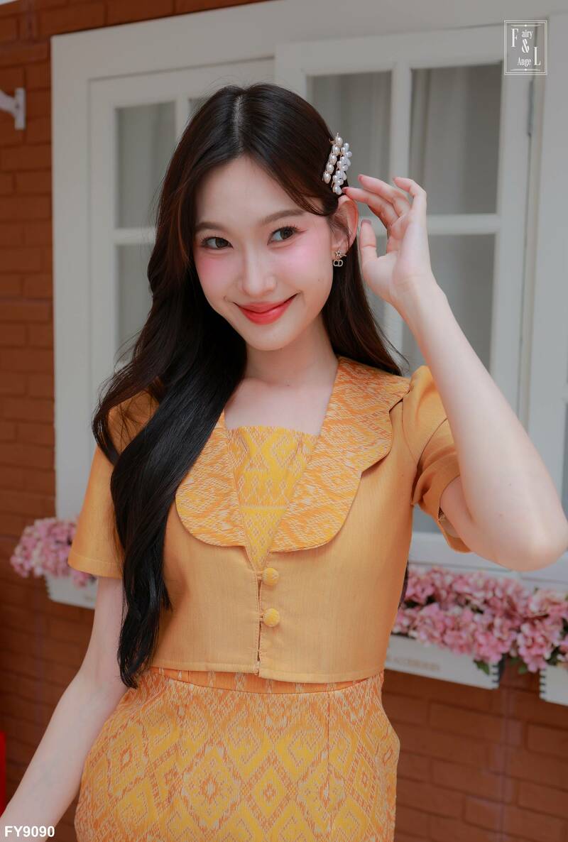 kudapy เดรสยาวสีม่วง/สีเหลือง กระโปรงทรงเอพิมพ์ลายเสื้อทรงกั๊ก