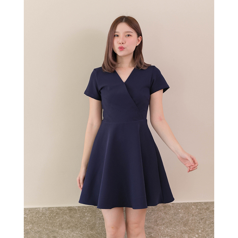 kudapy เดรสสั้นสีกรม/สีน้ำตาลเข้ม/สีส้มอิฐ คอแหลม ตัดต่อป้ายหน้ากิโมโน กระโปรงทรงวงกลม มีซับในกระโปรง