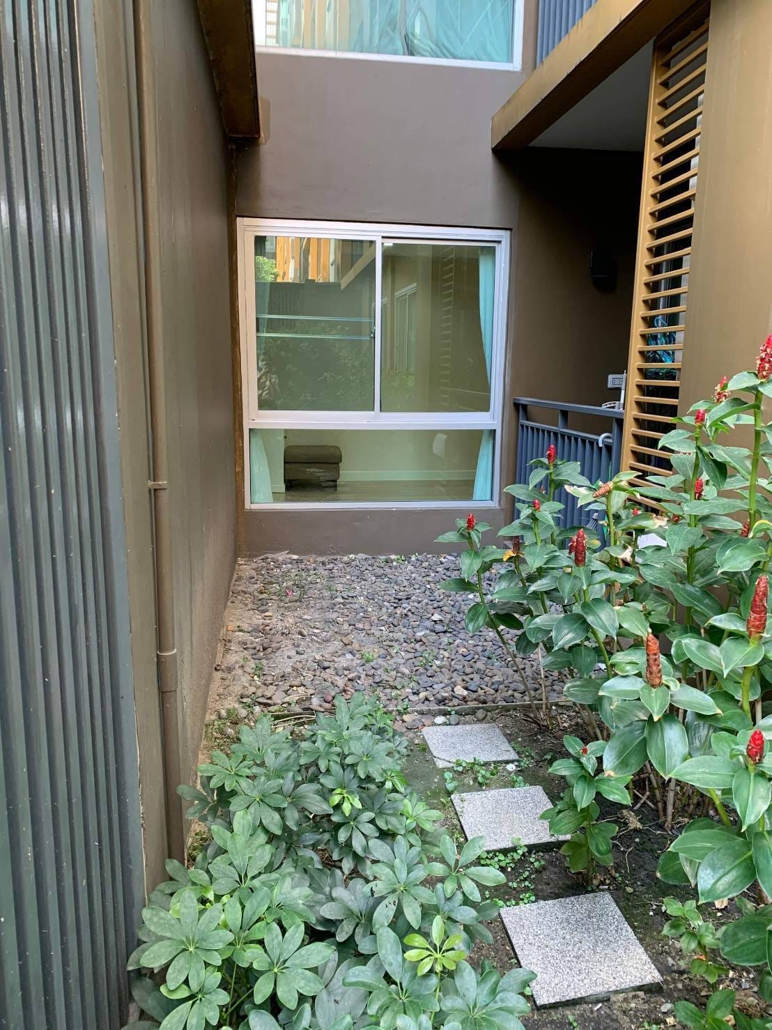 ปล่อยเช่าคอนโด เมโทร ลักซ์ เกษตร (Metro Luxe Kaset) - 2ห้องนอน 1ห้องน้ำ 1ห้องนั่งเล่น - ใกล้ BTSเกษตร/มหาลัยเกษตร - ขนาดห้อง 53 ตรม. ชั้น 1