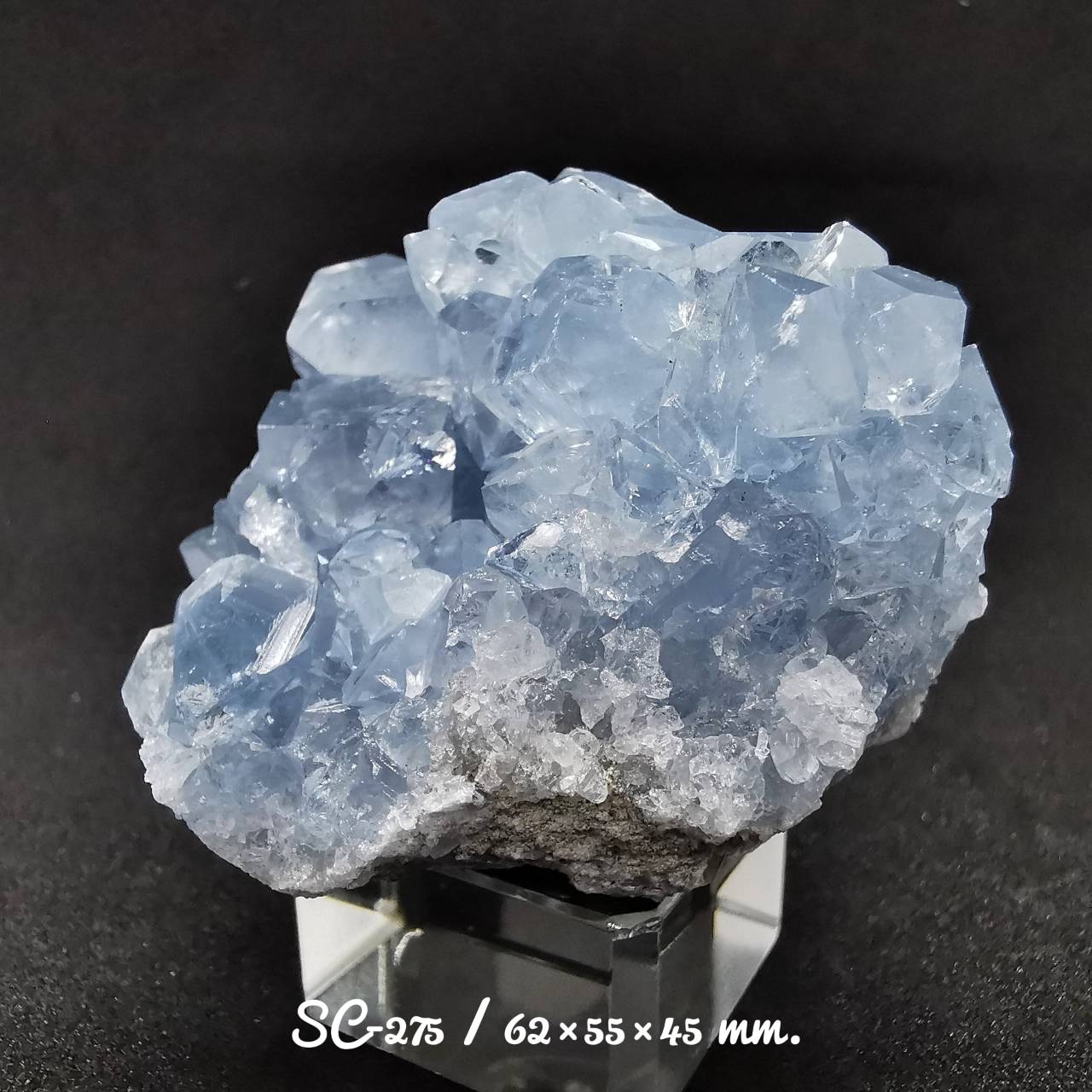 หินเซเลสไทน์ผลึกธรรมชาติ Celestine