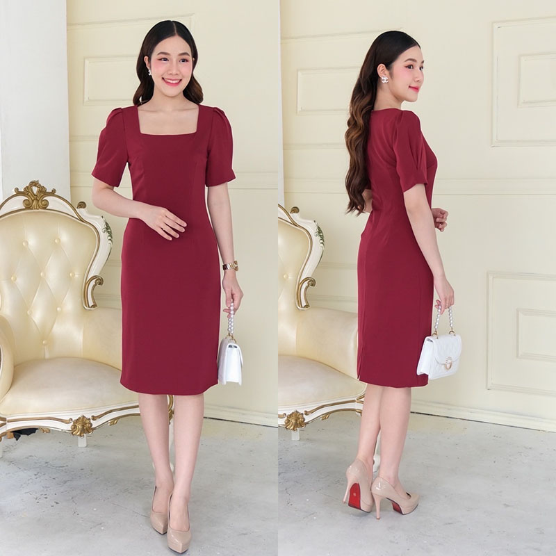 kudapy เดรสสั้นสีแดงเข้ม/สีเขียวพิตาชิโอ้/สีชมพู/สีฟ้าเบบี้บลู คอเหลี่ยม แขนสั้น ปลายแขนจีบ ช่วงตัวตีเกร็ดเอว เข้ารูป ช่วยเก็บทรงให้ดูเอวเล็ก